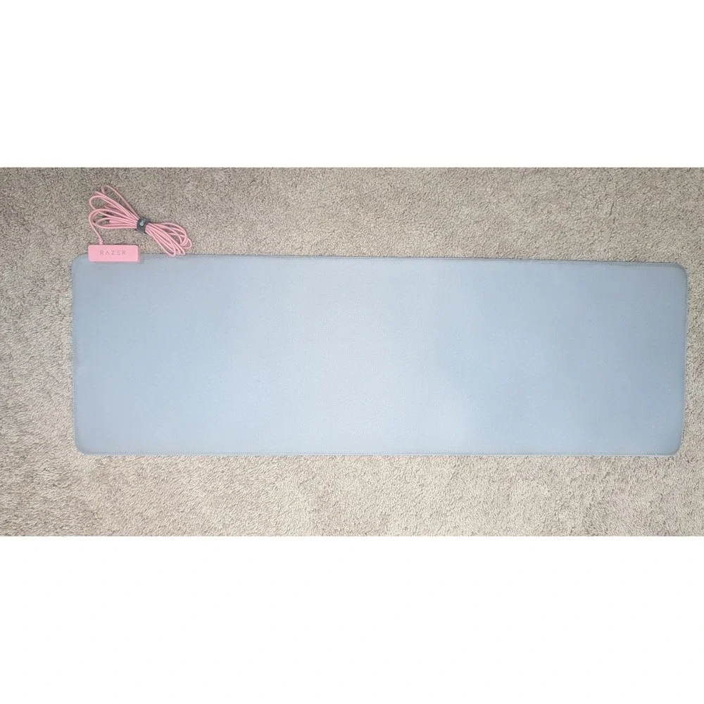 Razer Goliathus Extended Oversized Soft Chroma Gaming Mouse Pad - Quartz Pink